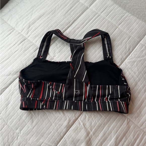Gap fit black red and grey striped racerback style sports bra - Picture 2 of 3